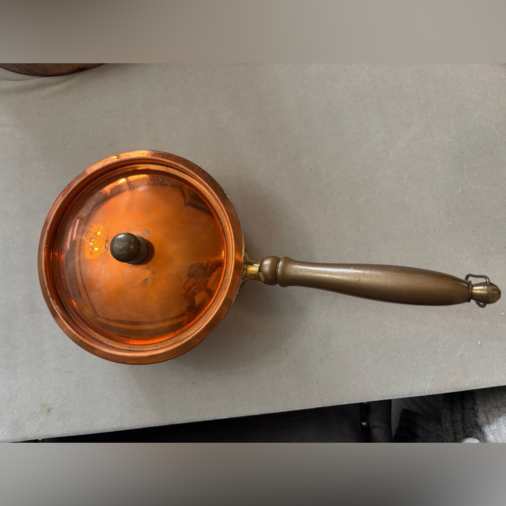 Copper Saucepan with Lid - Home Kitchen vintage